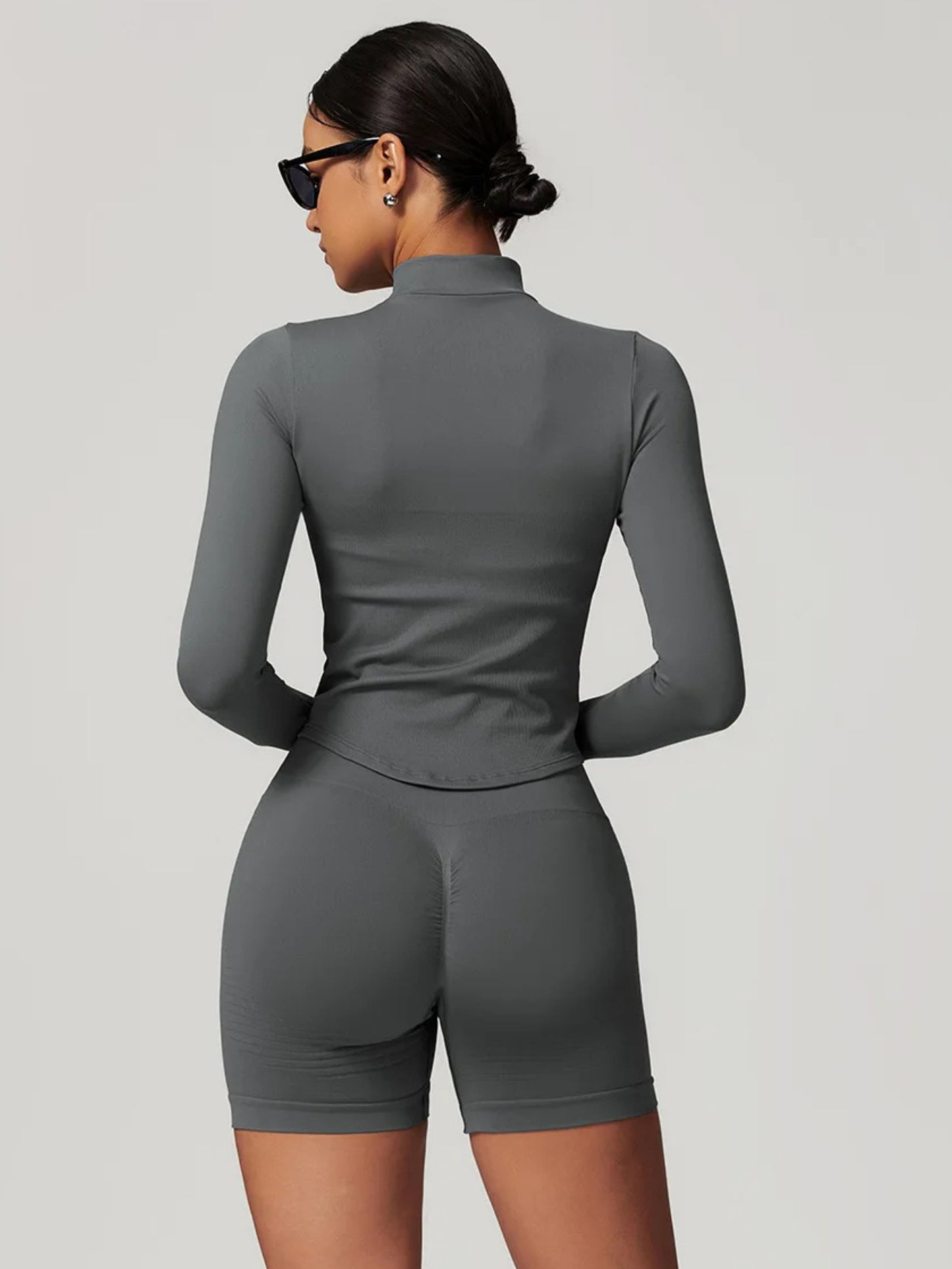 CORE ZIP JACKET – CROPPED