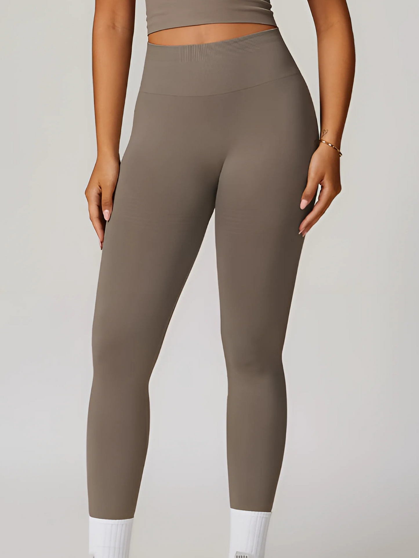 Frame High-Waisted Sculpting Legging – REE Form™ fabric